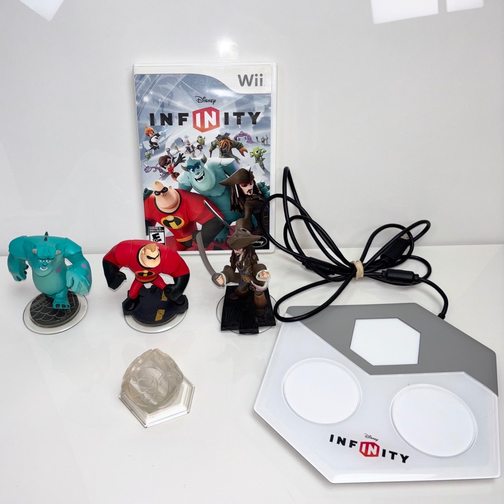 Disney Infinity Nintendo Wii Game Starter Pack Base Disc Sulley Jack Incredible